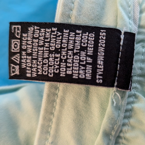 Mid Rise Skinny Cuffed Pant - Picture 6 of 6